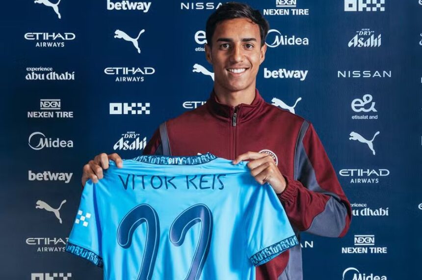 Vitor Reis - Manchester City