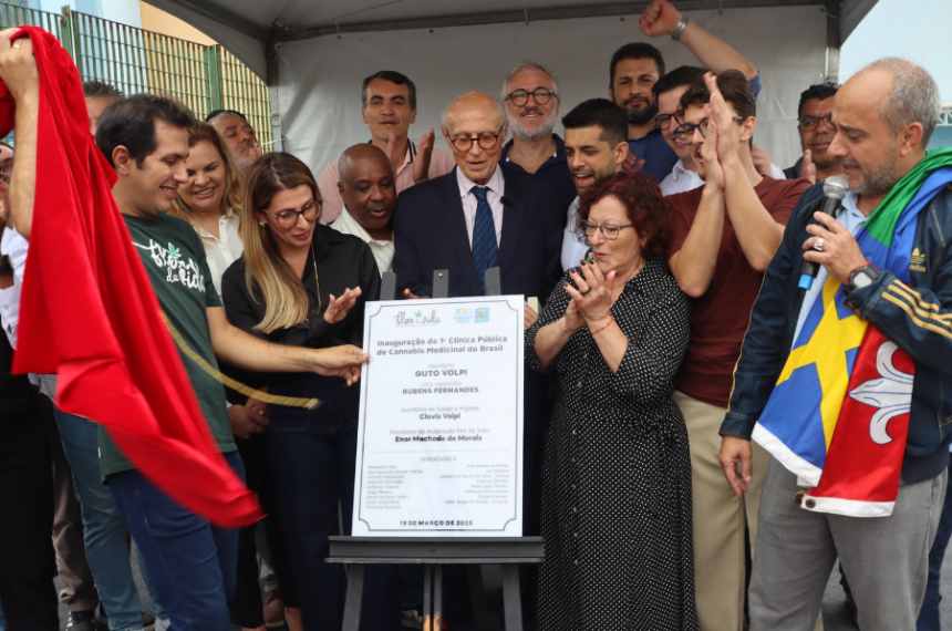 Clínica pública de cannabis medicinal