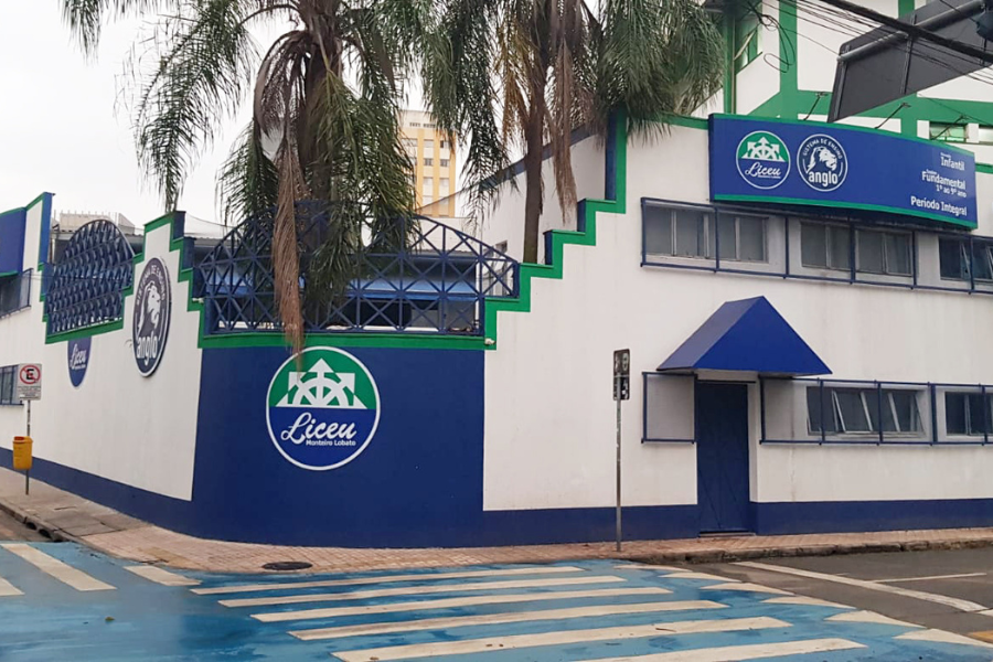 Colégio Liceu Monteiro Lobato celebra 61 anos