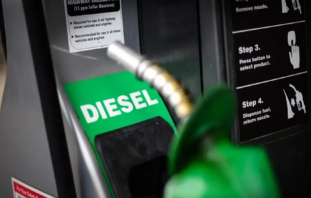 Diesel sobe 13% em março com guerra e reajuste da Petrobras. combustíveis
