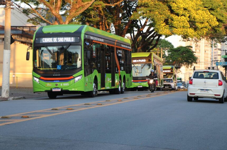 Ônibus elétricos