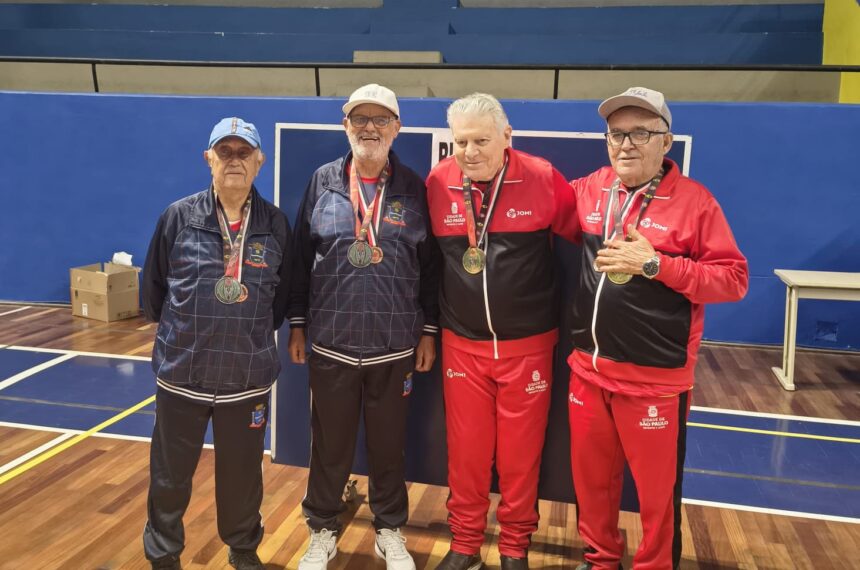 Antonio Casa celebra primeiro lugar - Divulgação