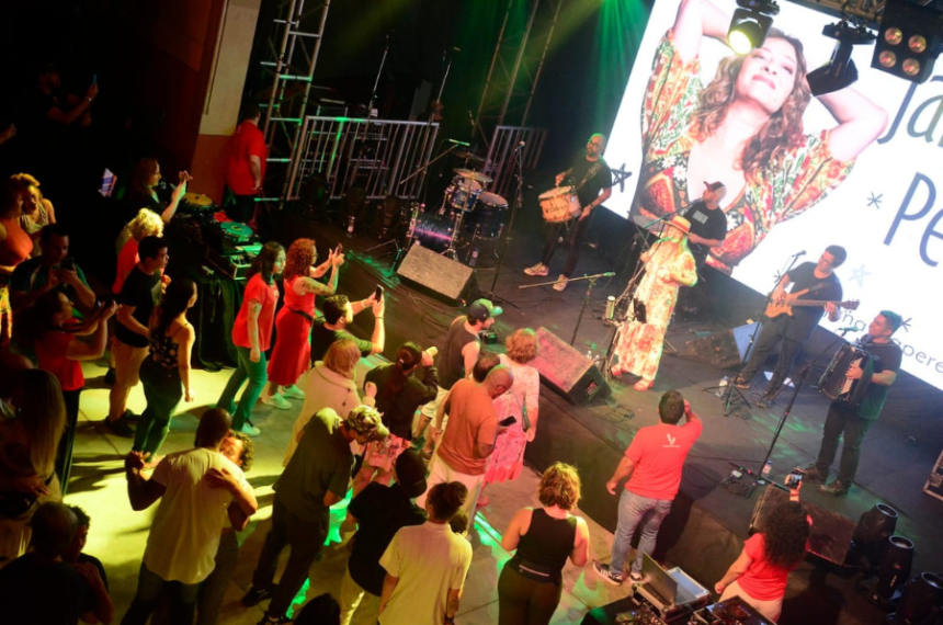 Forró Pé de Calçada