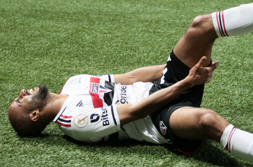 Lucas Moura se ausentará do São Paulo até julho