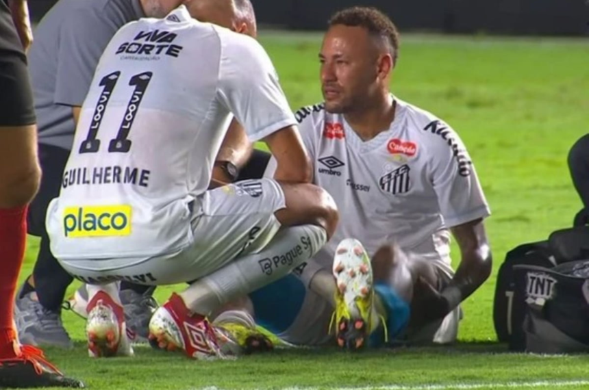 Neymar enfrentou algumas lesões desde que retornou ao Santos - Raul Baretta/ Santos FC.