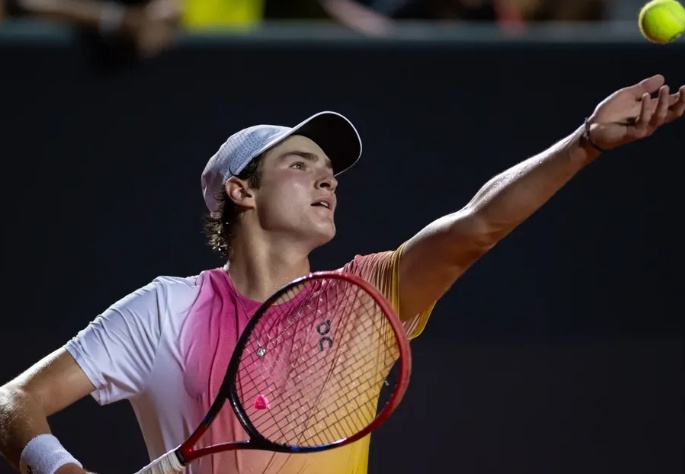 João Fonseca é eliminado na estreia do ATP 250 de Bruxelas