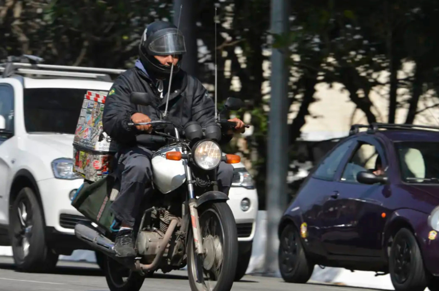 Motos - Motociclistas - Corredor de Motos