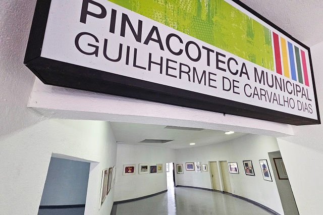 Pinacoteca Municipal “Guilherme de Carvalho Dias”/ projeto andanças 