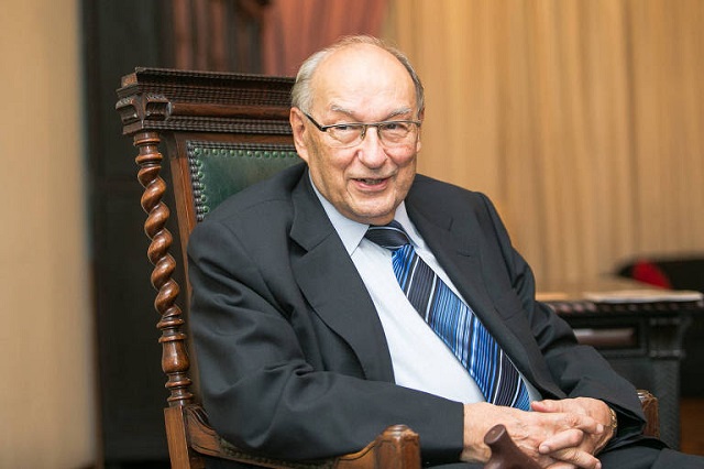 Professor Ives Gandra Ministro