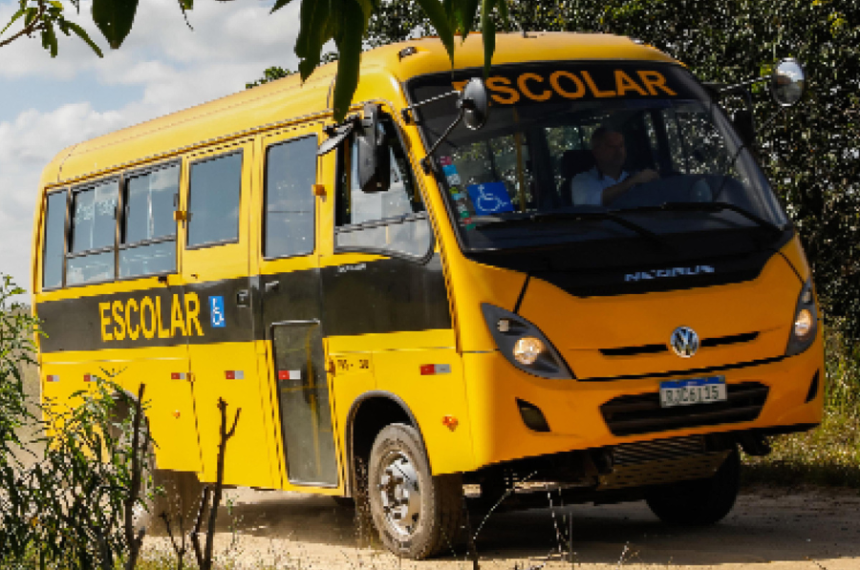 Ônibus Volksbus 8.180 E ORE1