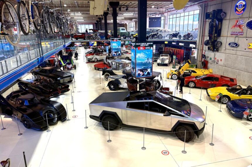 Tesla Cybertruck no Dream Car de São Roque - Divulgação