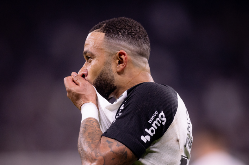 Corinthians: Memphis Depay cobra dívida de R$ 6,1 milhões e ameaça romper contrato