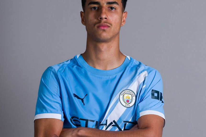Vitor Reis, ex-Palmeiras, foi título do Manchester City na estreia do Mundial de Clubes l Foto: Divulgação/ManCity