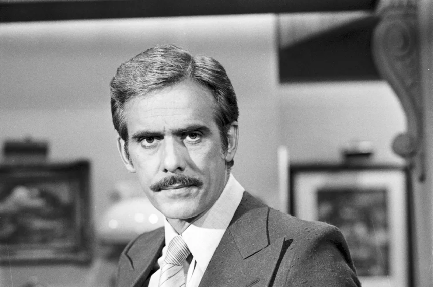 Quando Francisco Cuoco ingressou na Globo?