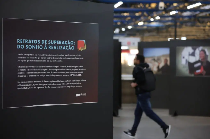 Veja imagens da exposição ‘Retratos de Superação: do Sonho à Realização’ na estação Palmeiras-Barra Funda da CPTM