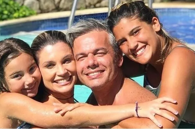 Otaviano Costa revela busca de equilíbrio entre vida profissional e convívio com a família Reprodução/Redes Sociais