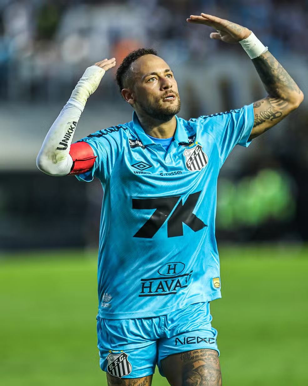 Neymar afirma que está bem fisicamente - Divulgação/Santos FC
