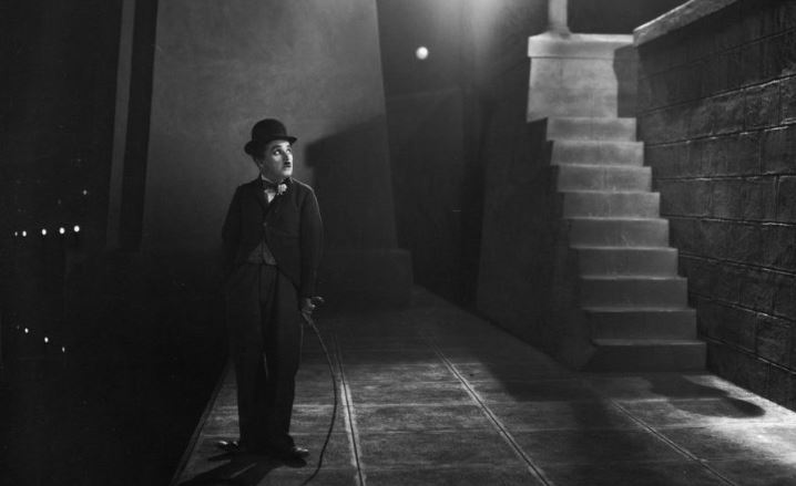 Cine Theatro Carlos Gomes recebe mostra sobre Charles Chaplin