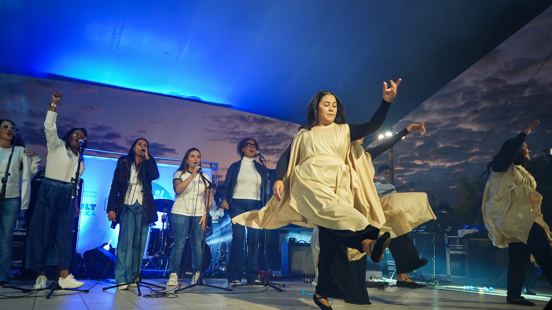 Evento no parque Chico Mendes reúne famílias em dia de celebração e fé