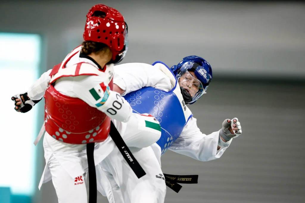 Atletas brasileiros participam do 1º Camping Mundial de Taekwondo Paralímpico na Coreia do Sul