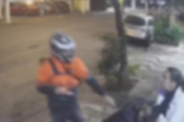 Assalto em Campo Belo: moradores são abordados enquanto aguardavam veículo de aplicativo