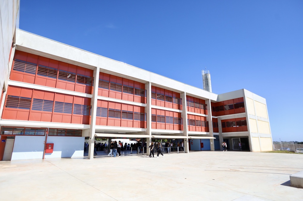 Governo de SP ultrapassa R$ 2,5 bilhões investidos em obras nas escolas estaduais