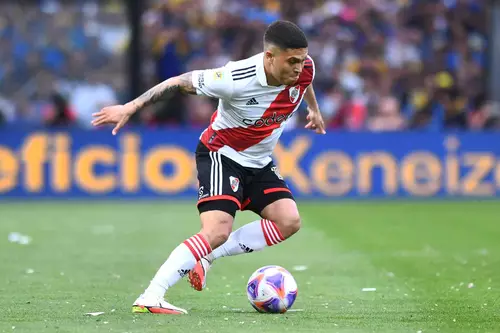 Juan Fernando Quintero volta ao River Plate - Reprodução/X