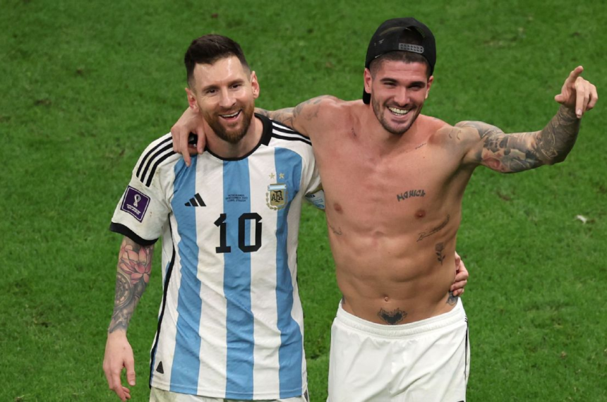 Amizade de Rodrigo De Paul e Messi pode influenciar a negociação do meia do Atlético de Madrid - Reprodução/ESPN