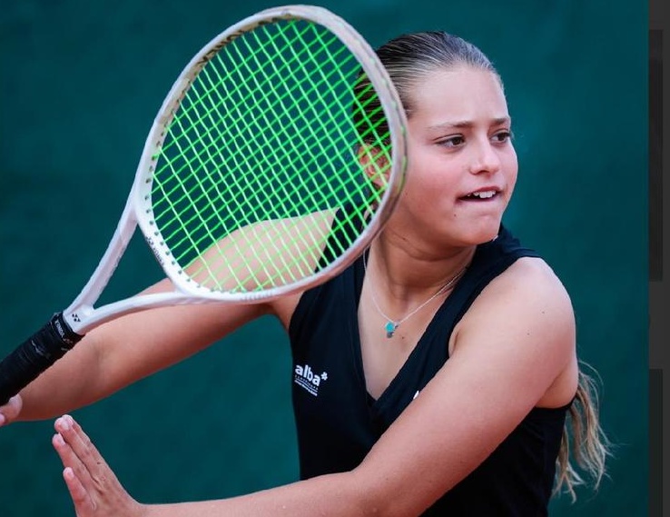 Nathalia Tourinho recebe convite para chave principal do ITF W35 de São Paulo