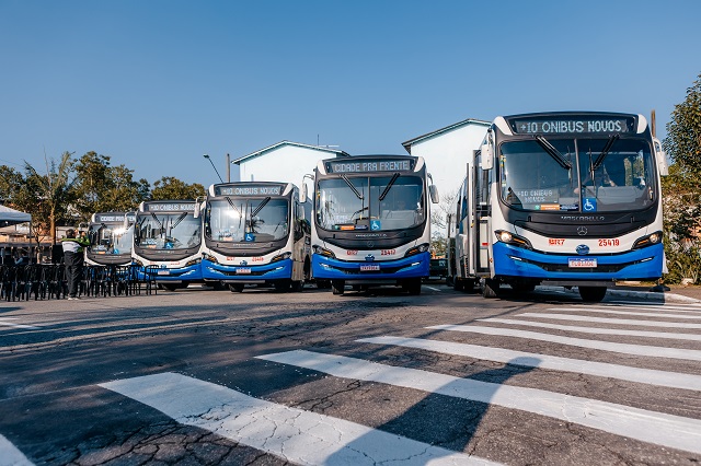 Em nova entrega, São Bernardo chega à marca de 55 novos ônibus para a frota municipal
