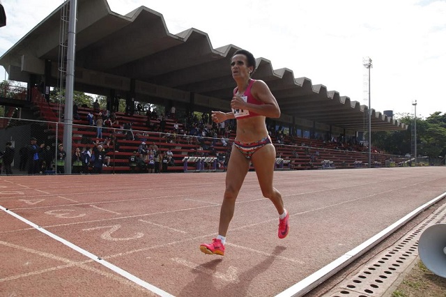 Paulista de Atletismo Master: atleta de 90 anos bate recorde no lançamento do disco