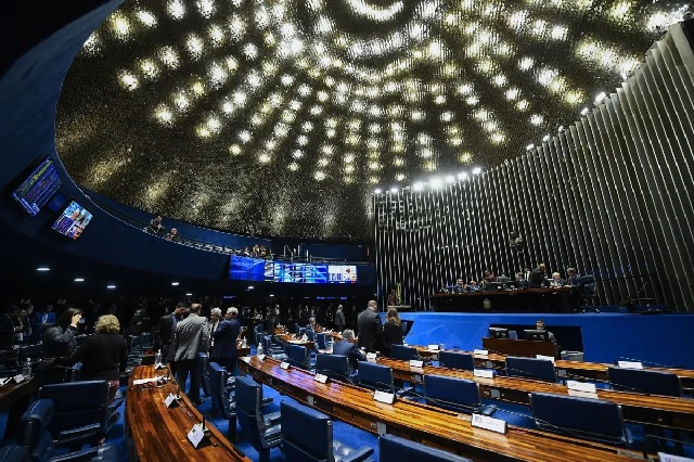 Senadores ainda devem analisar possíveis mudanças ao texto (destaques) e, depois, deliberar sobre a matéria em 2° turno no mês de agosto. Eleições