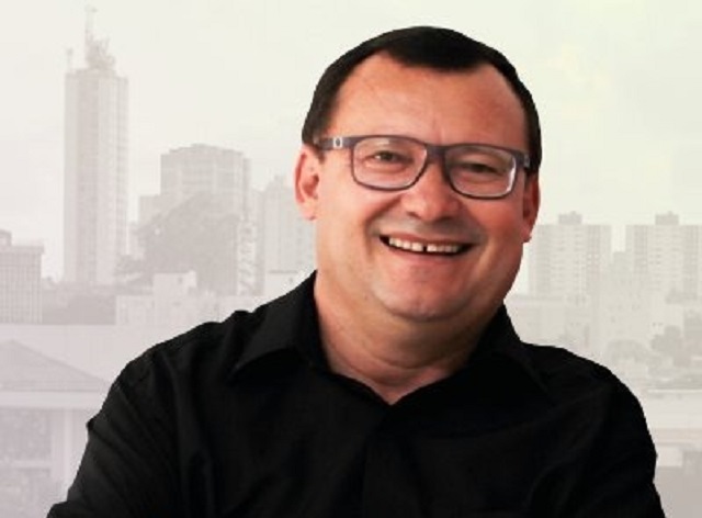 Josa Queiroz. Diadema