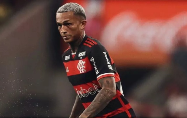 Wesley em rumo à Europa: Roma e Manchester City disputam o lateral do Flamengo