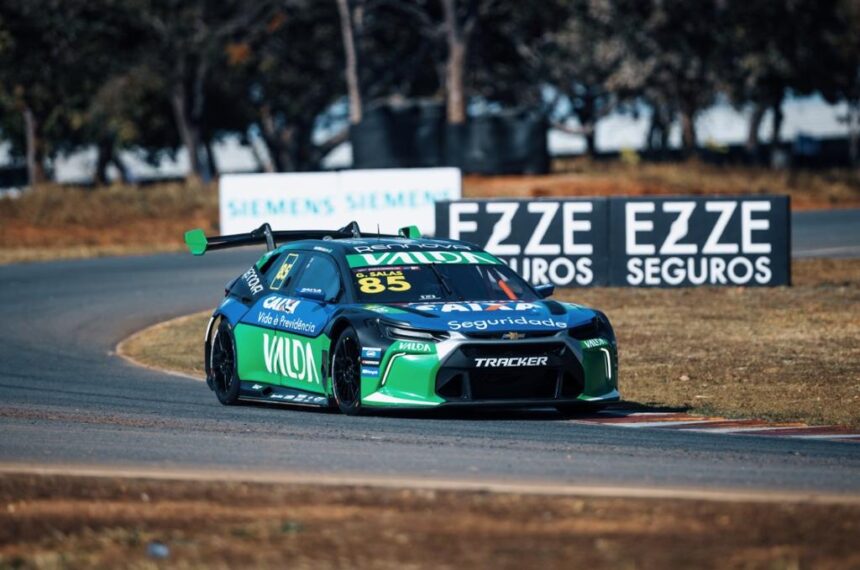 Vice-líder do campeonato, Guilherme Salas em Curvelo - Marcelo Machado de Melo/BRB Stock Car