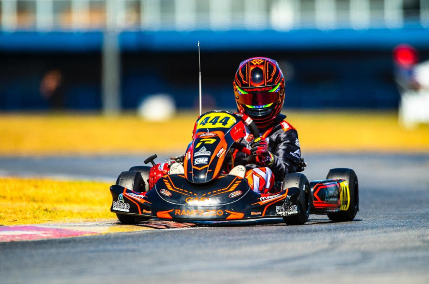 Kart: Rampazzo é vice-campeão da etapa do Light na Cadete