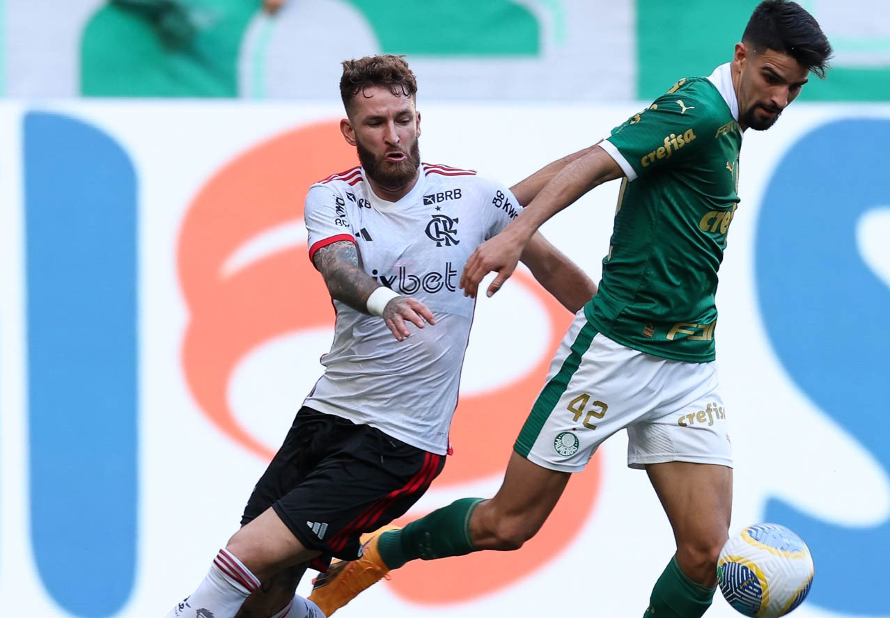 Brasileirão: Flamengo lidera disputa com recorde, Palmeiras na cola!