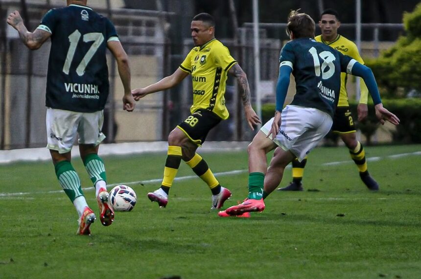 São Bernardo perde para Floresta pela Série C do Brasileirão