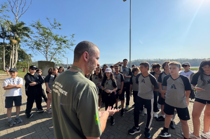 Alunos da escola América, da cidade de Santos visitaram o Parque Oriental em Ribeirão Pires - Fellipe Cruz/PMETRP