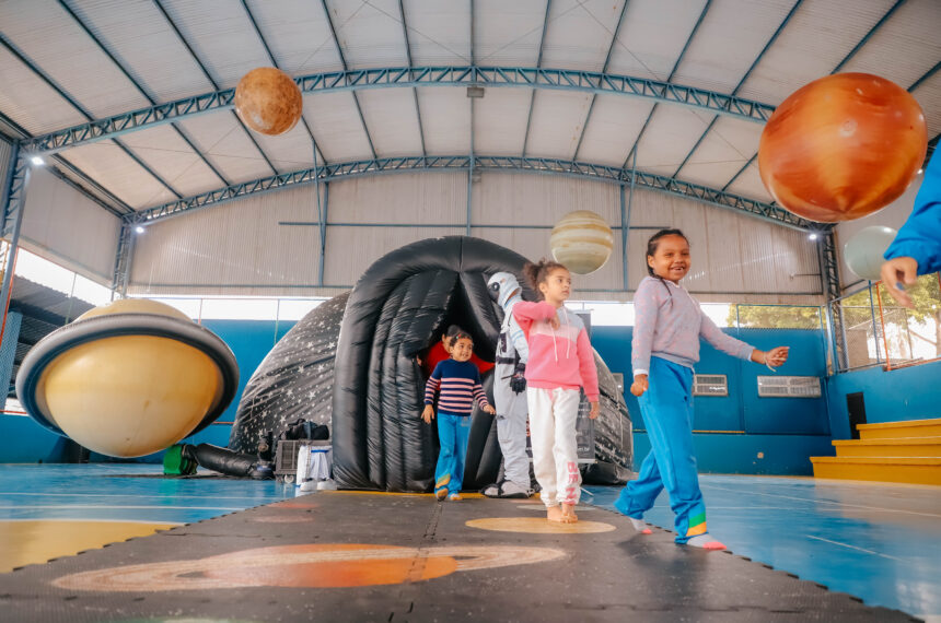 Planetário Itinerante - Igor Cotrim/PMSBC