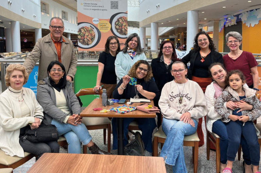 Clube do Crochê da Casa do Adote