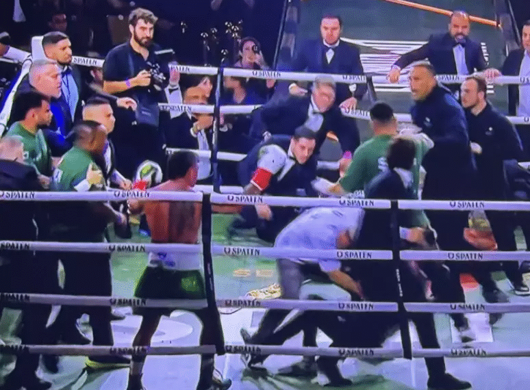 "Estou envergonhado": Popó detona equipe de Wanderlei após briga