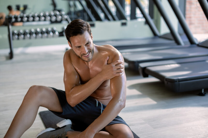 Diferenças entre dor muscular e lesão: Especialista explica quando parar o treino. anabolizantes