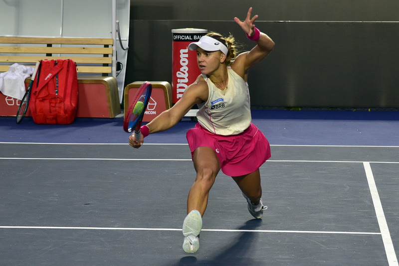 Laura Pigossi - Fotojump