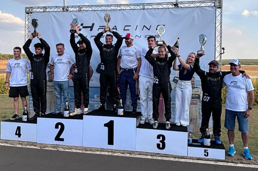 Manu Clauset conquistou o 3º lugar no pódio da Copa Hyundai HB20 - Divulgação