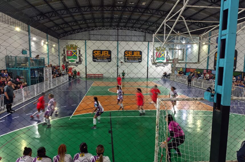 Copa Profª Camila Ferreira: Estreia tem 14 gols em 3 jogos