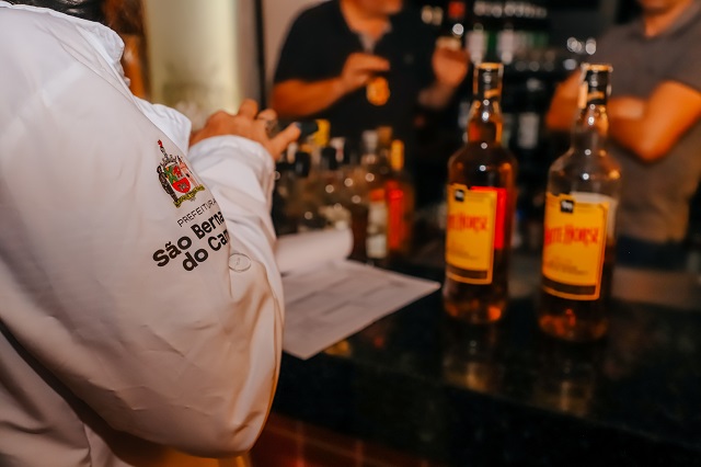 Balanço metanol (9/10): SP amplia diagnóstico e tem 152 casos descartados