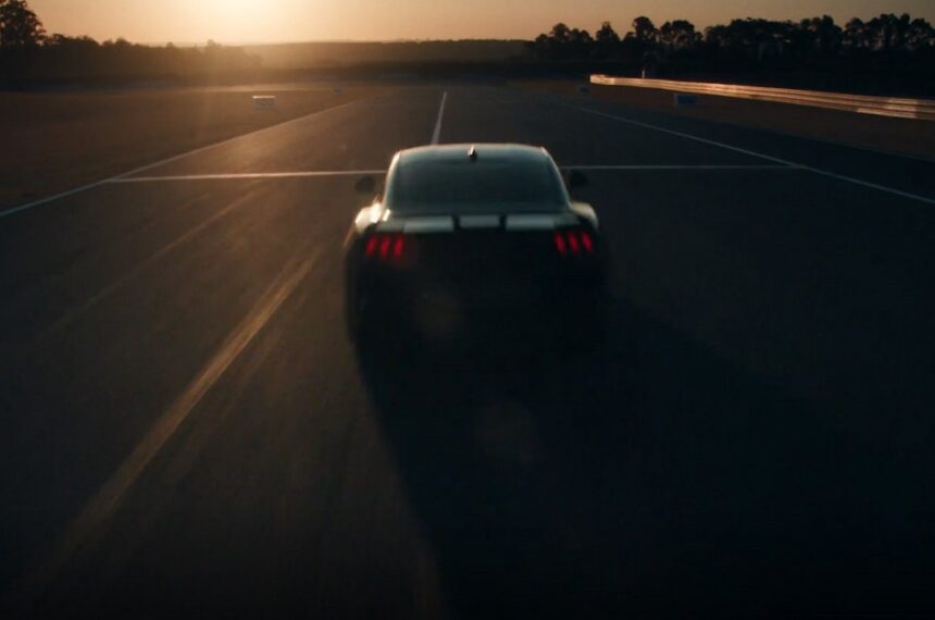 Ford Mustang Dark Horse - Painel - Divulgação/Ford