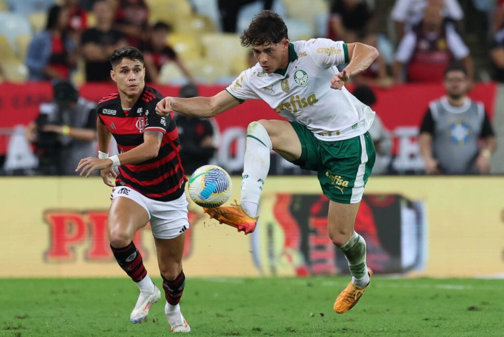 Palmeiras pode ver Flamengo assumir a ponta do Brasileirão; entenda o cenário