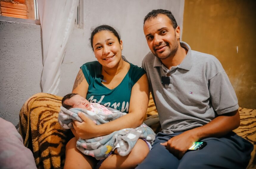 Mãe que deu à luz no carro, que contou com o apoio do Samu de São Bernardo - Igor Cotrim/PMSBC